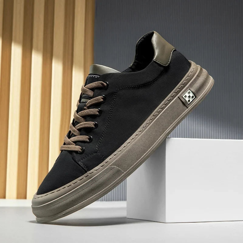 Colton Sneakers