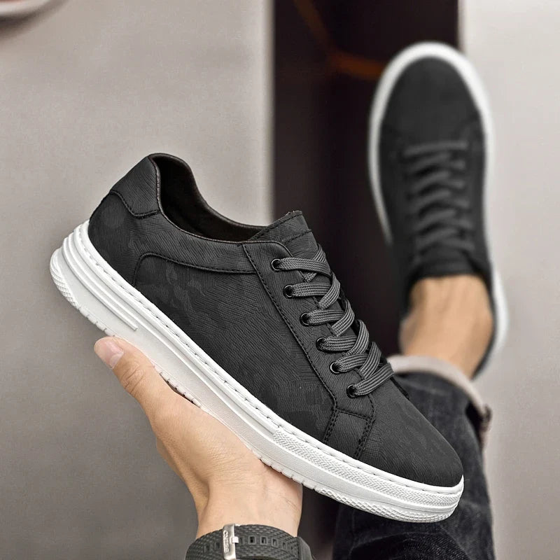 Canyon Sneakers