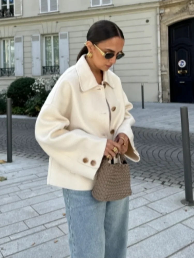 Marivelle – Refined Coat with Relaxed Fit